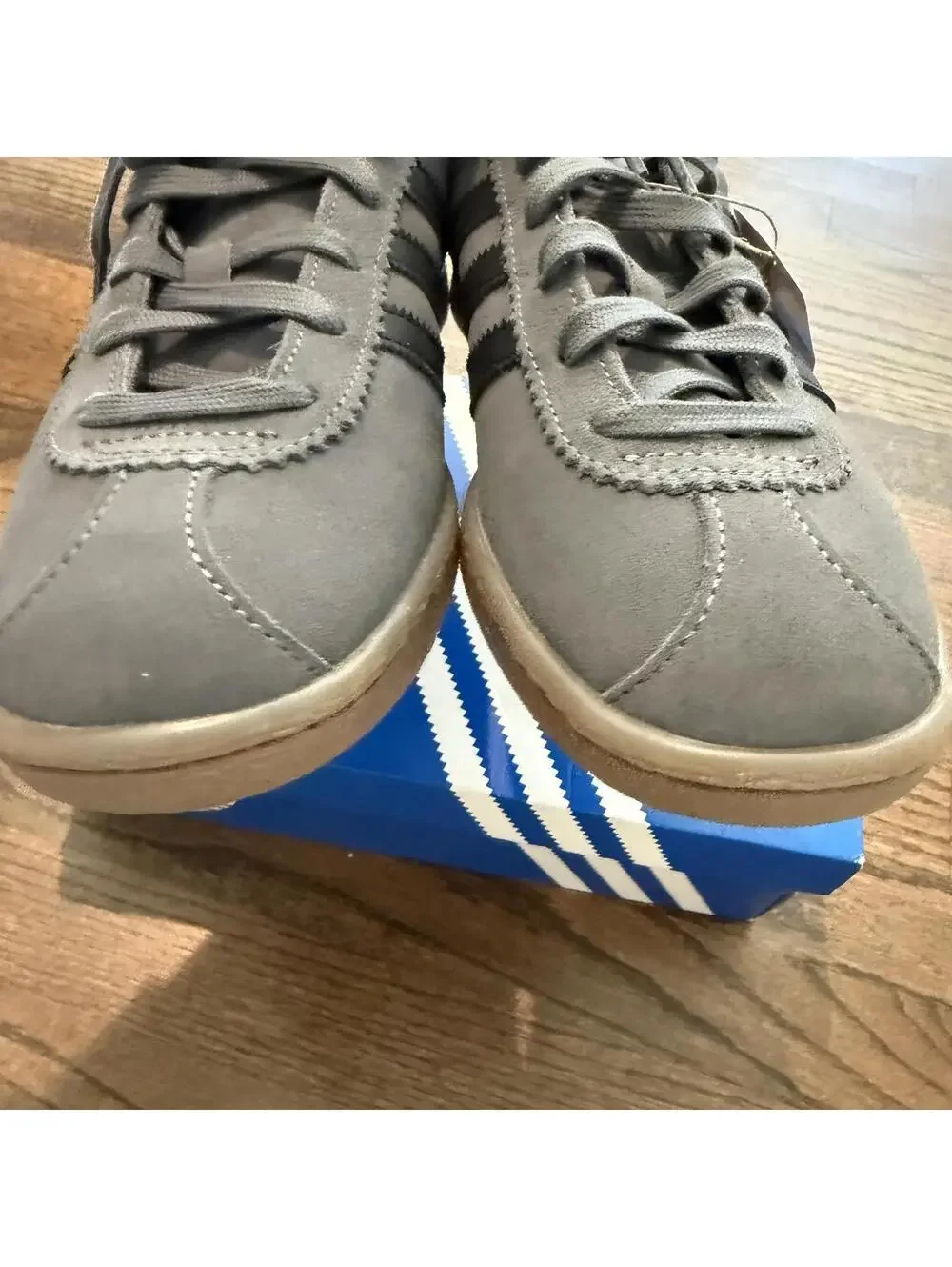 New Adidas STADT Grey/Brown/Carbon Originals Men's Size 8.5